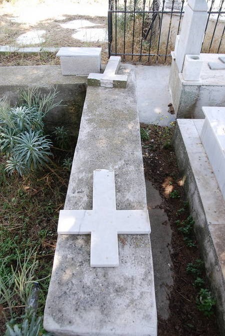 Unknown grave- Potamos Cemetery 