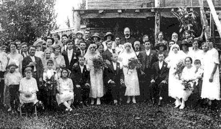 Triple Taifalos wedding, Silkwood, North Queensland, 1925. 