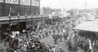 The Coo-ee marchers, marching from Miller Street, Gilgandra 