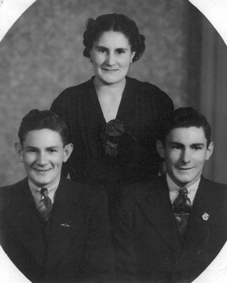 Ruby (Hericlea) Megaloconomos (family nickname -Caponas) and her young brothers Micky (Michael - right) and Peter (left) 