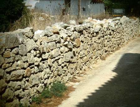 Wall in Aroniadika 