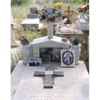 Sofios Family Plot - Logothetianika Cemetery (Close Up) 