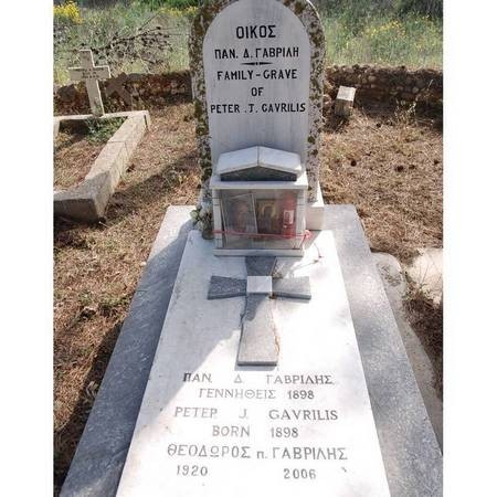 Gavrilis Family Plot - Logothetianika Cemetery 