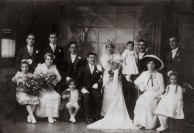 Mystery Wedding Group 1920s? 