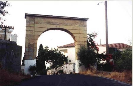 The Entrance Arch or Apsitha - to Karavas. 