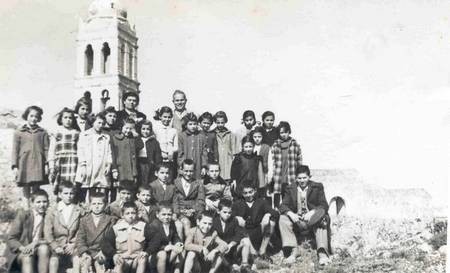 school kids in Logothetianica 1954 