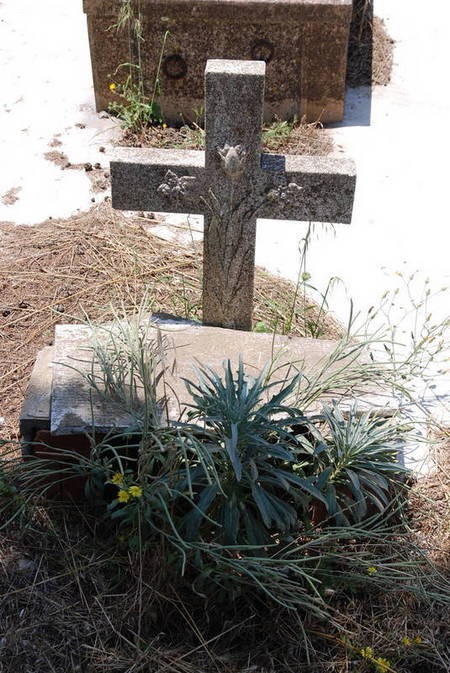 Unknown grave marker- Potamos Cemetery 