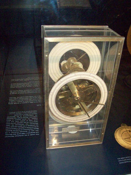 Bromley's model of the Antikythera mechanism on display at the Nicholson Museum, Sydney University. 2009. 