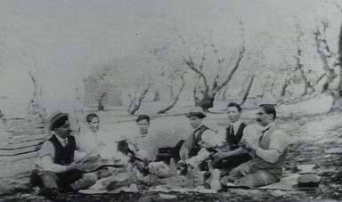 Greek picnic, Redcliffe, Queensland, Australia, ca. 1920. 