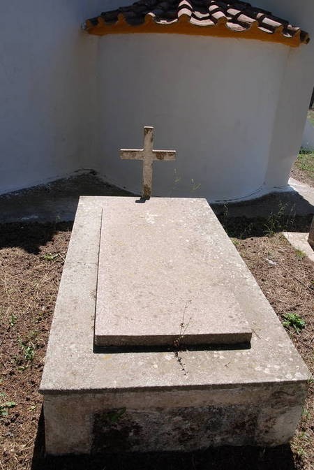 Unknown tomb 2, Agios Theothoros Cemetery 