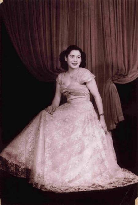Maria Simos-Levoune at 17. 