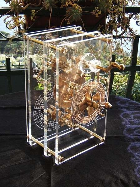Mogi Vicentini reproduction of the Antikythera mechanism which was made in 2007 