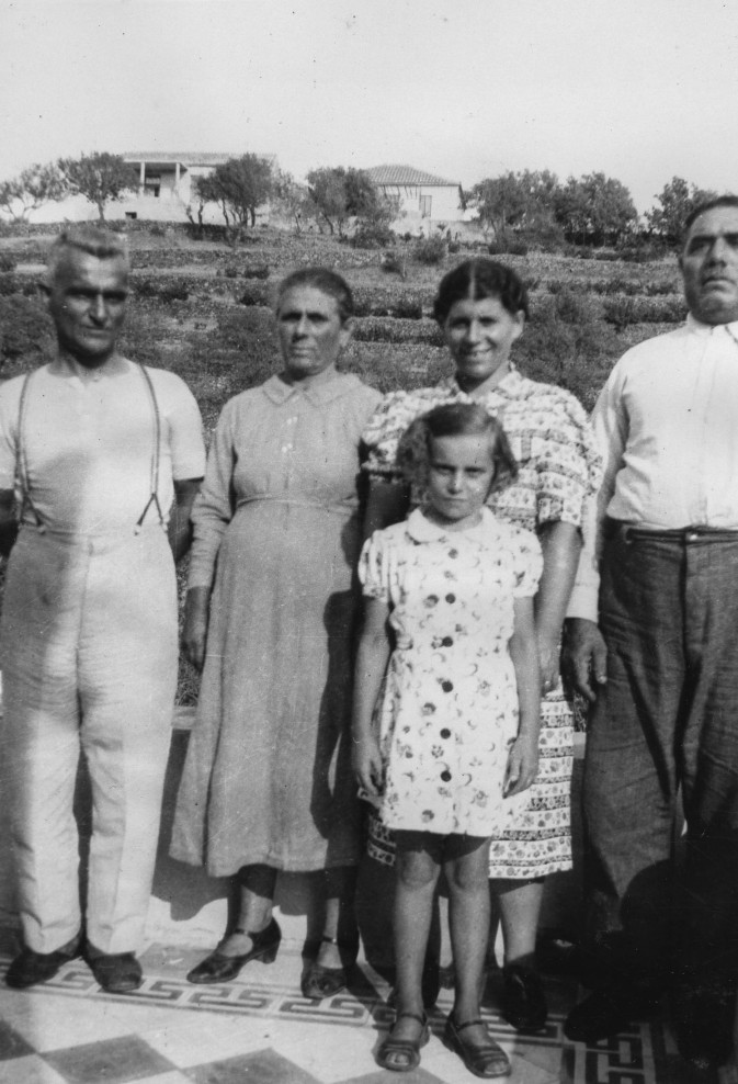 Bylos family at Karavas 